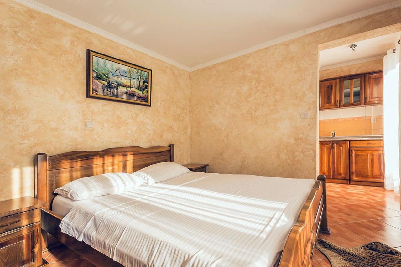 Villa M Dobra Voda Kamer foto